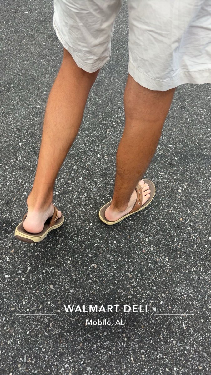 baumtraug6302's tweet photo. I respect the hustle. 
#shrink or #expand ? https://t.co/hEgtokbL8t