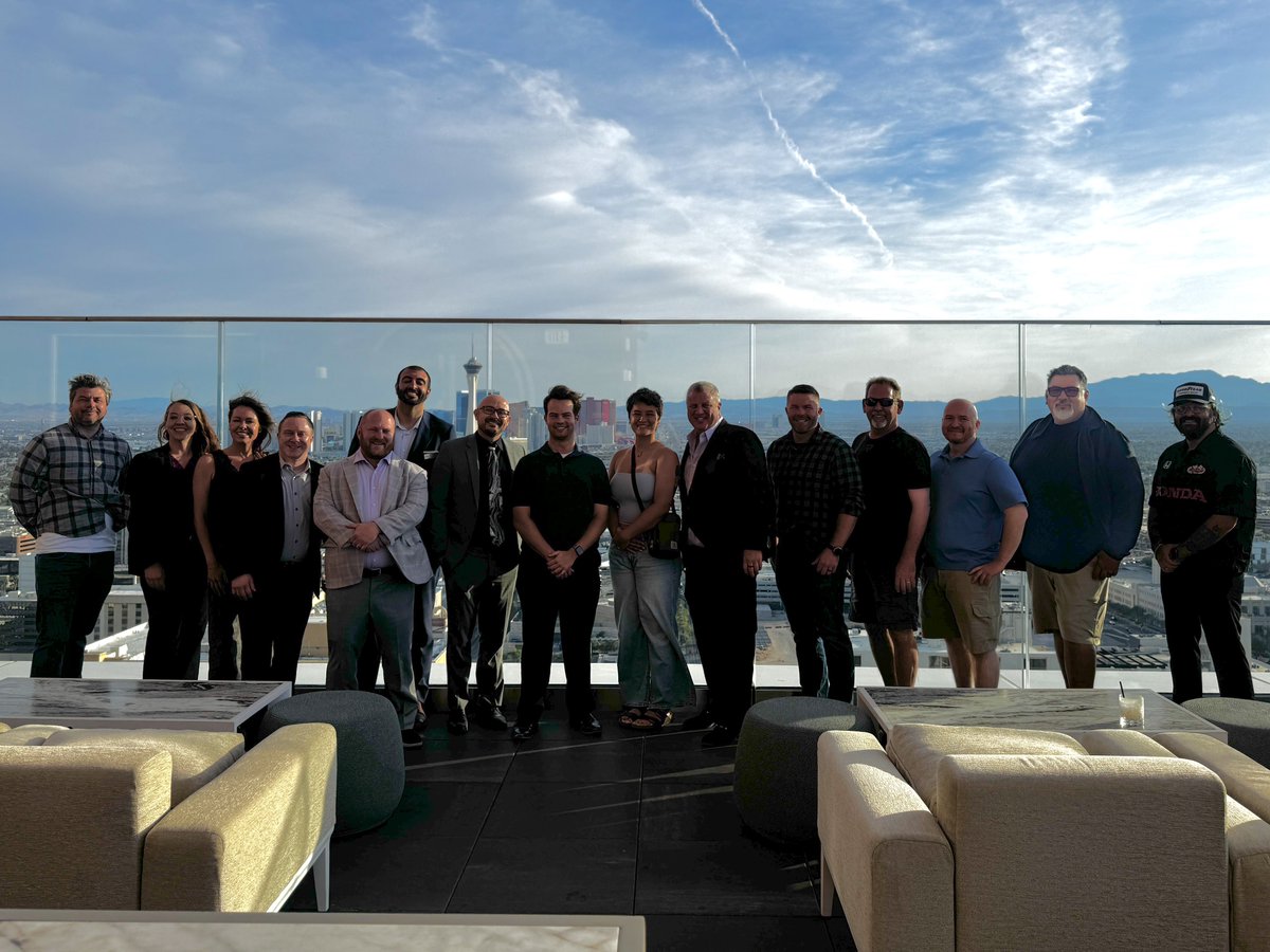Our CEO/Owner <a href="/DerekJStevens/">Derek Stevens</a>, the #CircaLasVegas team, &amp; Wingfoot 3’s <a href="/GoodyearBlimp/">Goodyear Blimphausen</a> crew are having ANOTHER sky-high experience today at our rooftop cocktail lounge, <a href="/legacyclubvegas/">Legacy Club</a>! ☁️📸

Views looking pretty similar to this morning, right boss? 👀
#LegacyClub #GoodyearBlimp