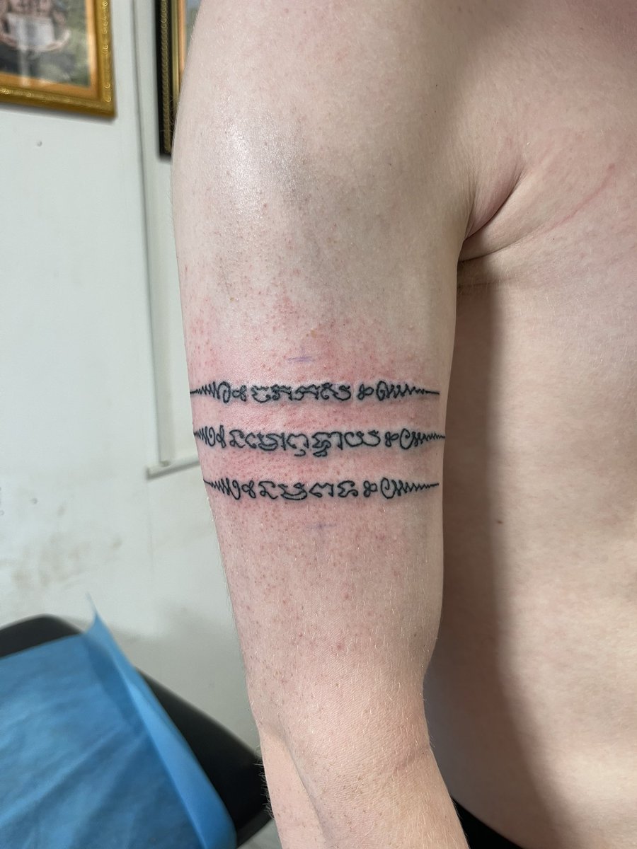 Monkhmersakyant's tweet photo. Cambodia tradition sak yant bamboo tattoo https://t.co/2io6a6Jp49