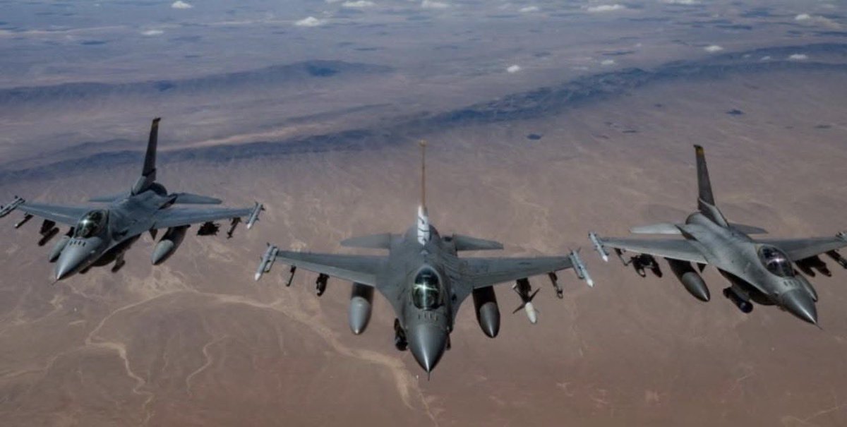 🇺🇸‼️ ESTADOS UNIDOS EN ALERTA MÁXIMA

El Comando Central de EE.UU. (CENTCOM) acaba de confirmar:  
Sus fuerzas ya están desplegadas en todo Oriente Medio y listas para entrar en acción.

“Las fuerzas estadounidenses están desplegadas y completamente listas en toda la región.”