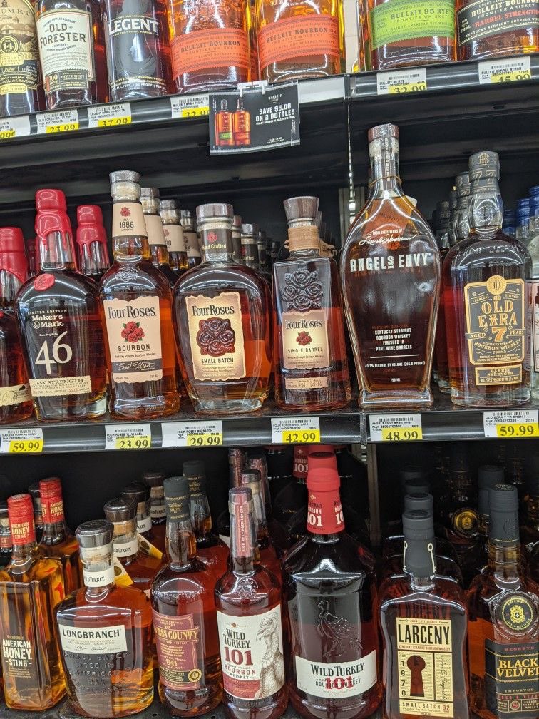 Happy Hour Liquor & Bar 🥃 tweet media
