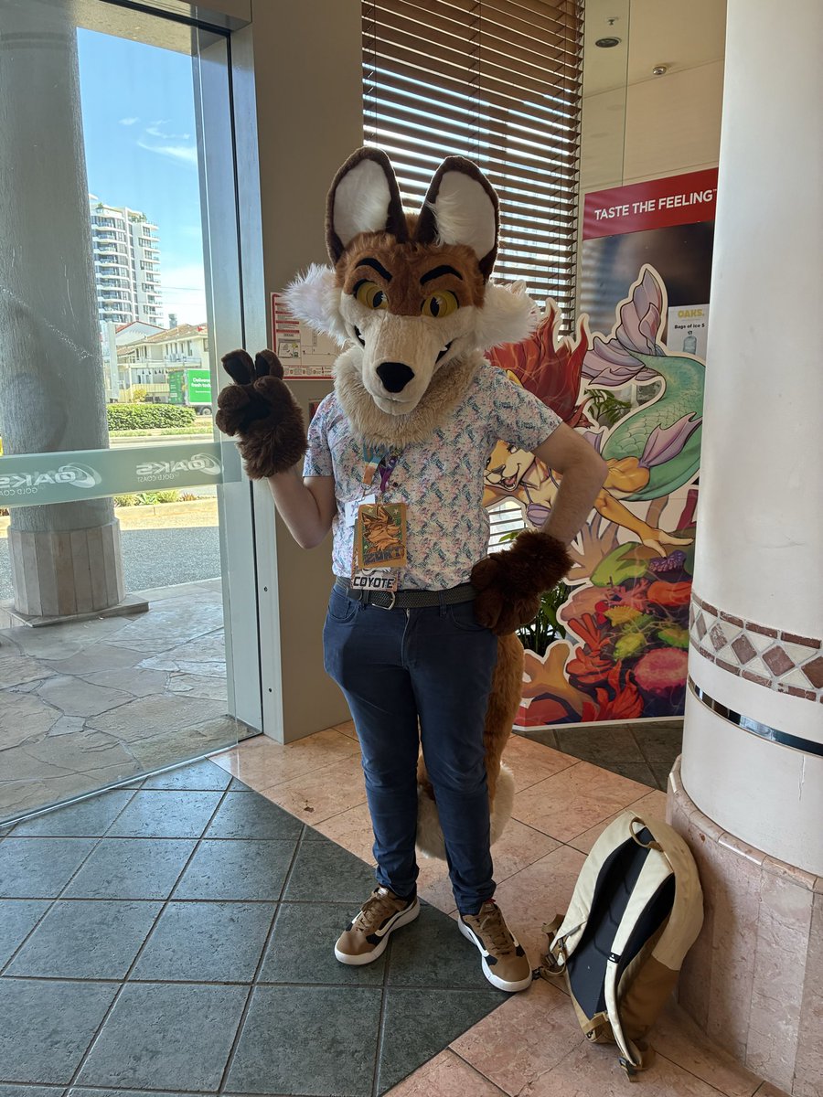 Zort @ FurDu tweet media