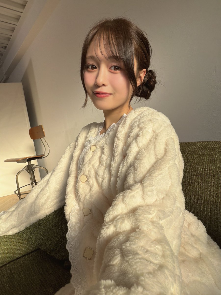 絵森彩 tweet media