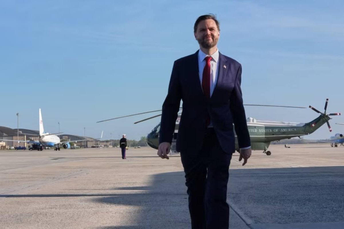 JuliansRum tweet media