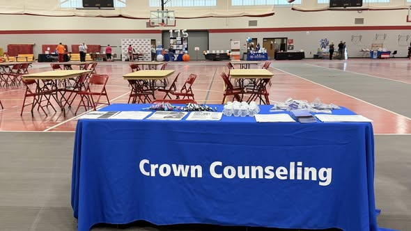 RedefiningRec's tweet image. We had an amazing time at Portage Community &amp;amp; Business Night! Thank you to everyone who stopped by—we loved meeting you. #CrownCounseling is here to support individuals, families, and our community 💙 #PortageEvents #CommunityConnection @PortageChamber