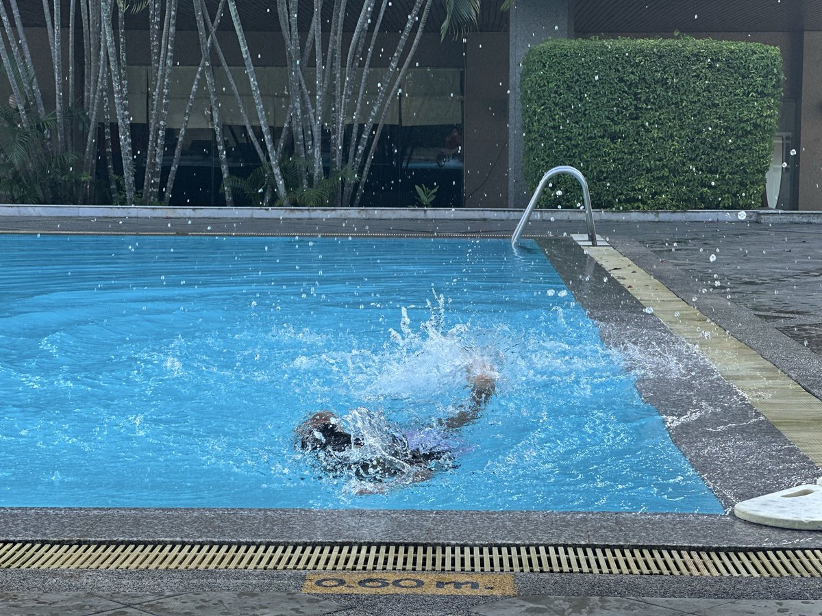 SydneyMaysinee's tweet image. Life is better when you’re swimming. ☀️🐠 #UnderTheSun #PoolSide