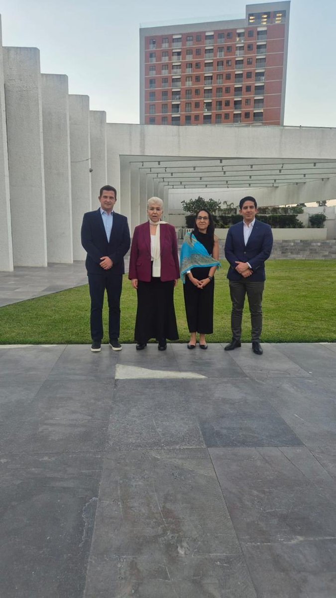 Embamex Guatemala tweet media