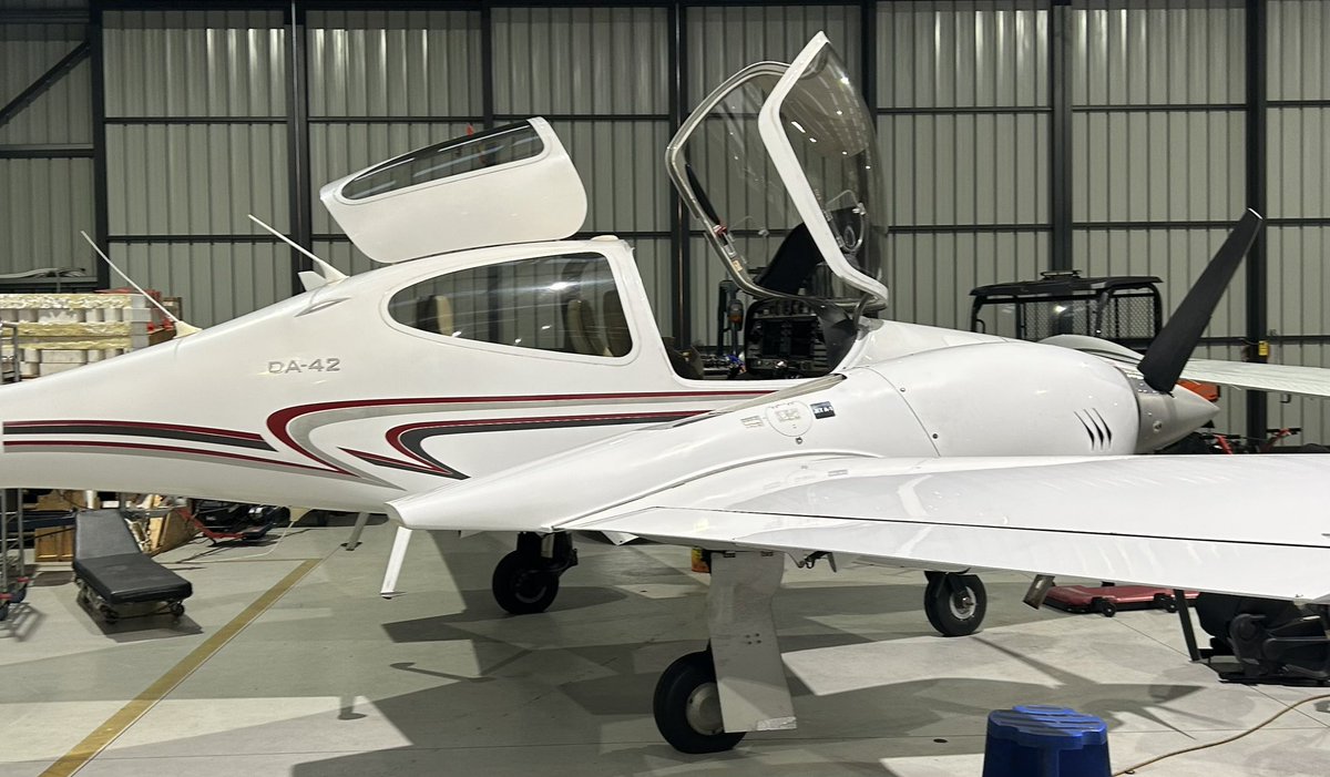 Ritter 📶™️ 🔜 Supanova tweet media