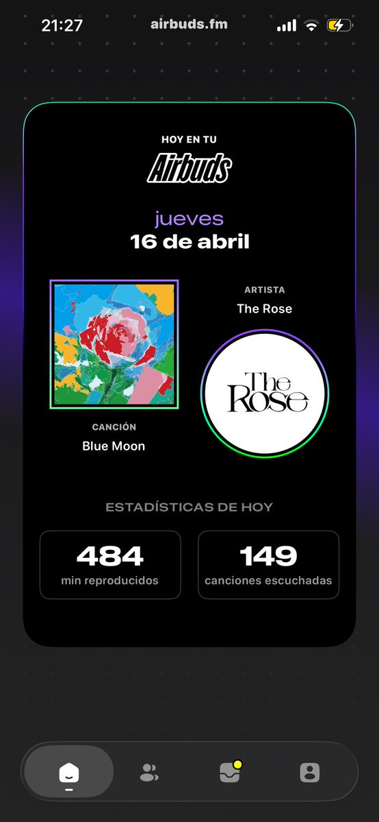 minhgh3's tweet image. Hacer stream fue lo mío hoy 🫡 trabajo honesto #TheRose #bluemoon #therosechile