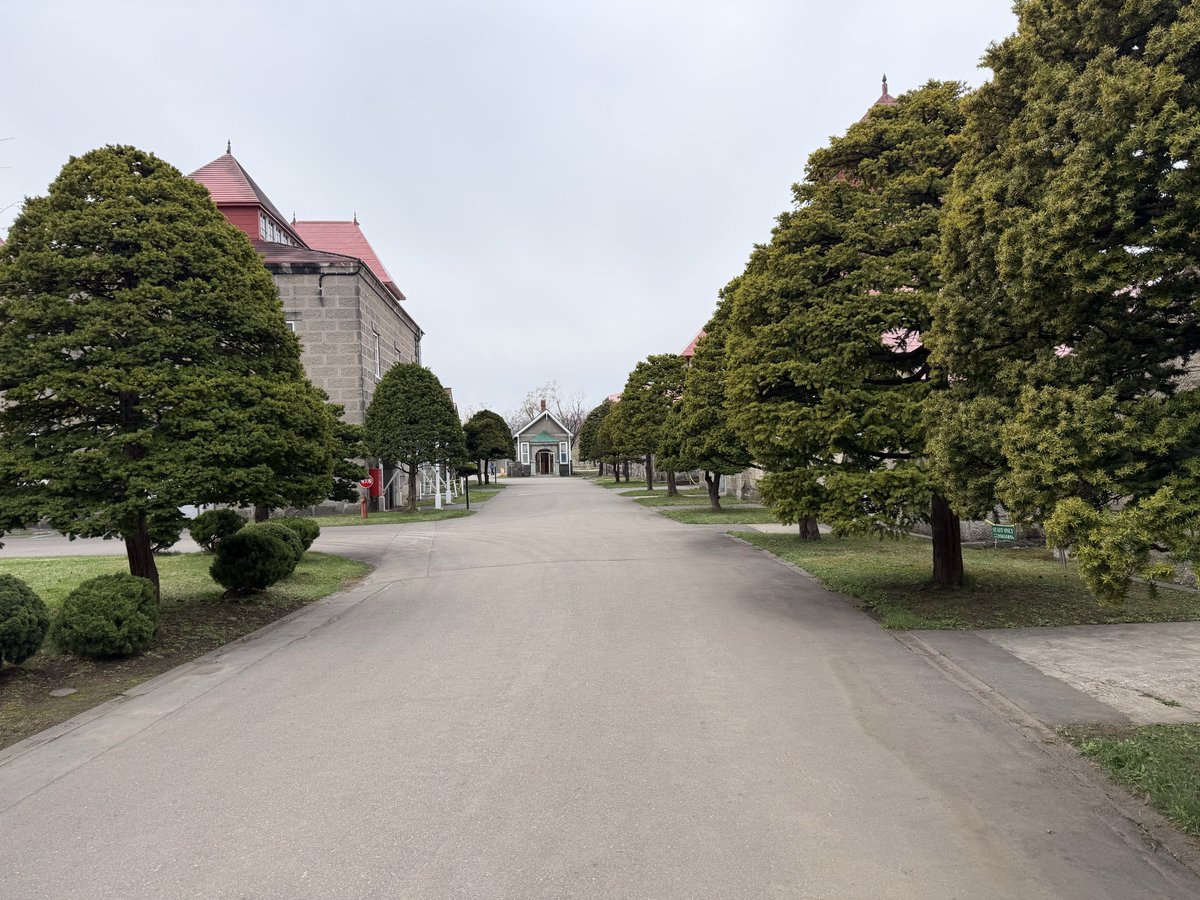 socho252525's tweet photo. 現在マッサンの再放送もしていることもあり、数年ぶりにニッカウヰスキー余市蒸留所を見学してきた
竹鶴政孝公にも挨拶した
最近はお酒を控えており久々に飲むウィスキーは格別だった
柿崎商店のいとこ丼も最高に美味しかった
#マッサン
#ニッカウヰスキー
@gababon2013 https://t.co/bkmz5sORzo