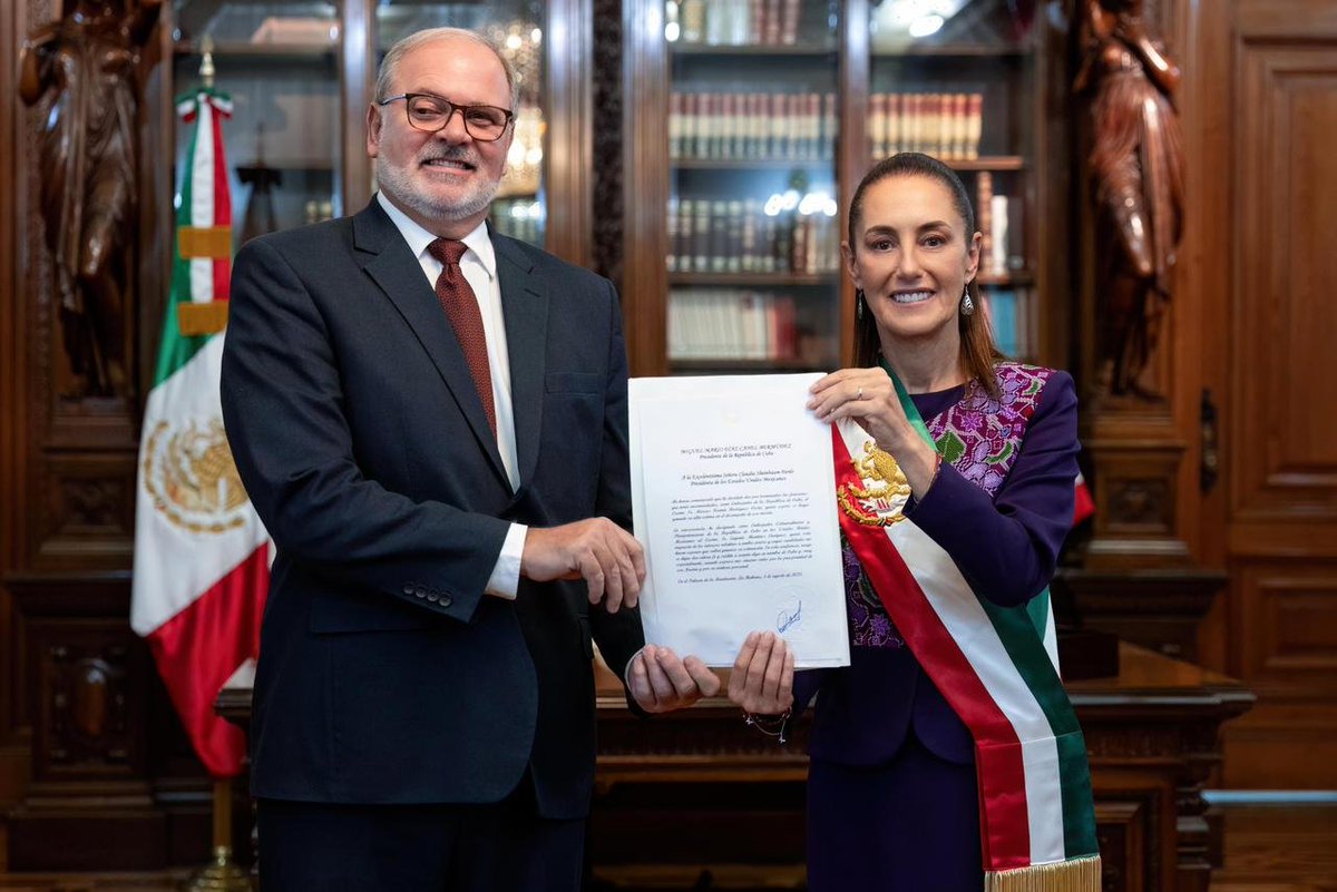 Embajada de Cuba en México tweet media
