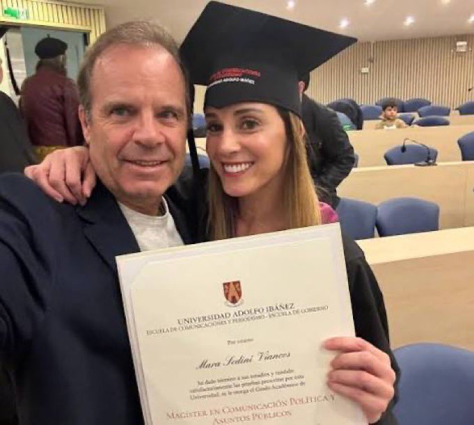 Lucy Lucy tweet media