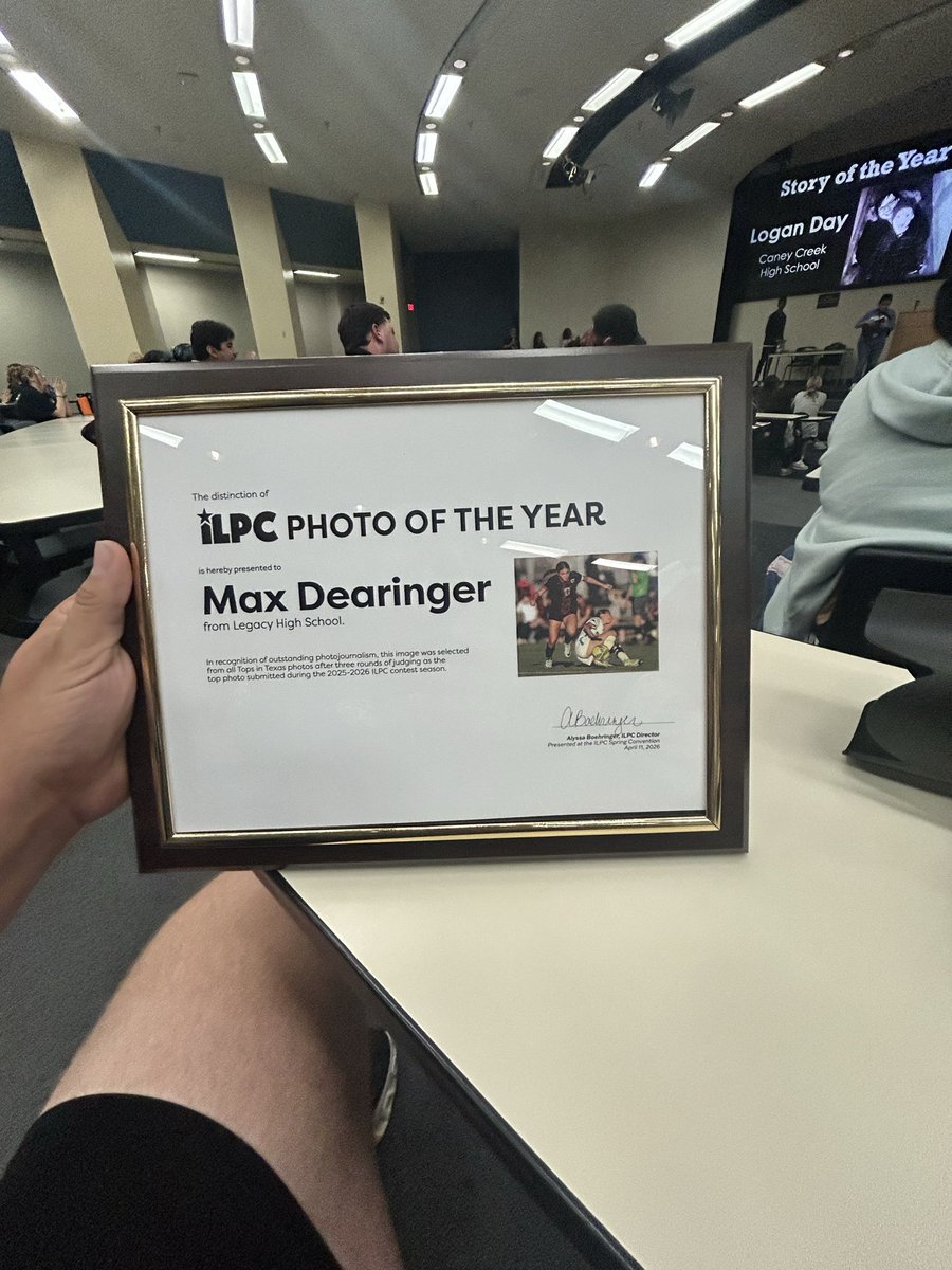 Max Dearinger tweet media