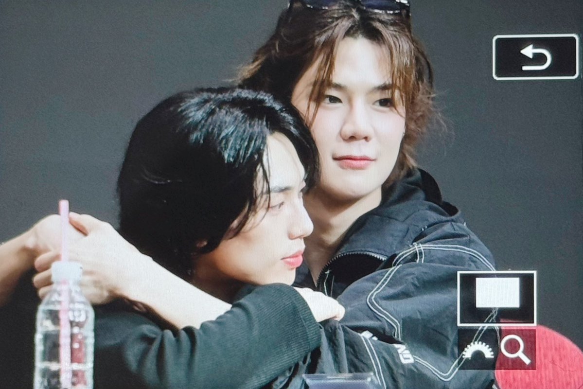 미유키🖤 tweet media