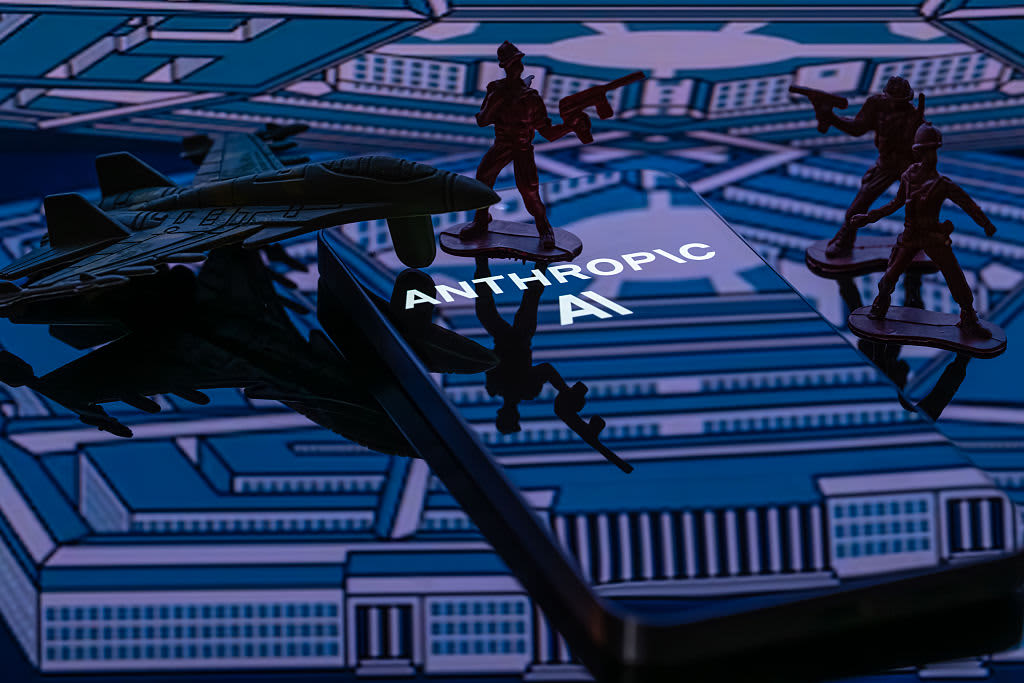 sbitchain's tweet photo. Anthropic's Mythos Isn't Threatening Bitcoin. The Real AI Risk Is At Crypto Exchanges: There's a saying in crypto: not your keys, not your coins. It's typically a warning that it's safer to keep your crypto in an https://t.co/dPlA3Xi78A https://t.co/xvblgMMgdO