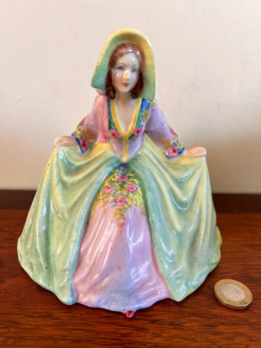 CatoCrane's tweet image. Fresh Discoveries in Private Houses on #Home #Valuation Visits - View &amp;amp; Bid at TheSaleroom.com/CatoCrane of #Liverpool &amp;amp; #Heswall in Wirral - 0151 342 2321 for Valuation Appointments #Gold @LiverpoolFCW @LFC @Everton  @LivEchonews @heswallmagazine  @chestertweetsuk @jackofspadesman