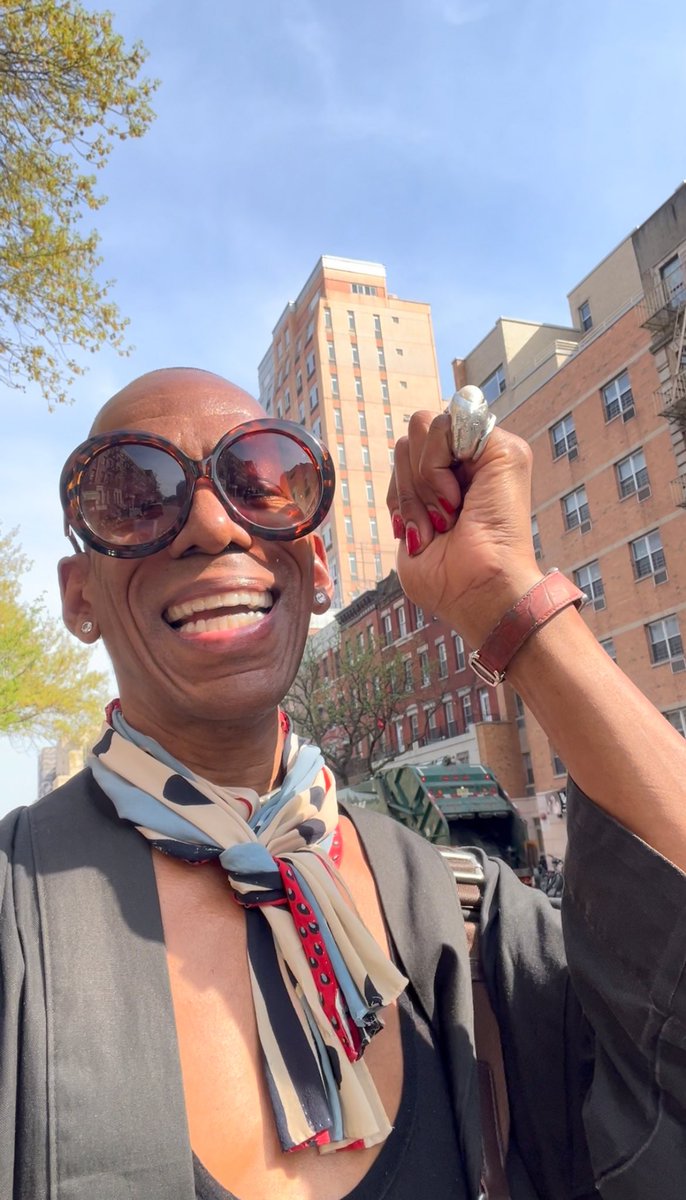 DARE 😮 Your SCARE! Empowering Message for Self Growth | LIFE! by Blane Charles
youtube.com/shorts/-XD-XEf…