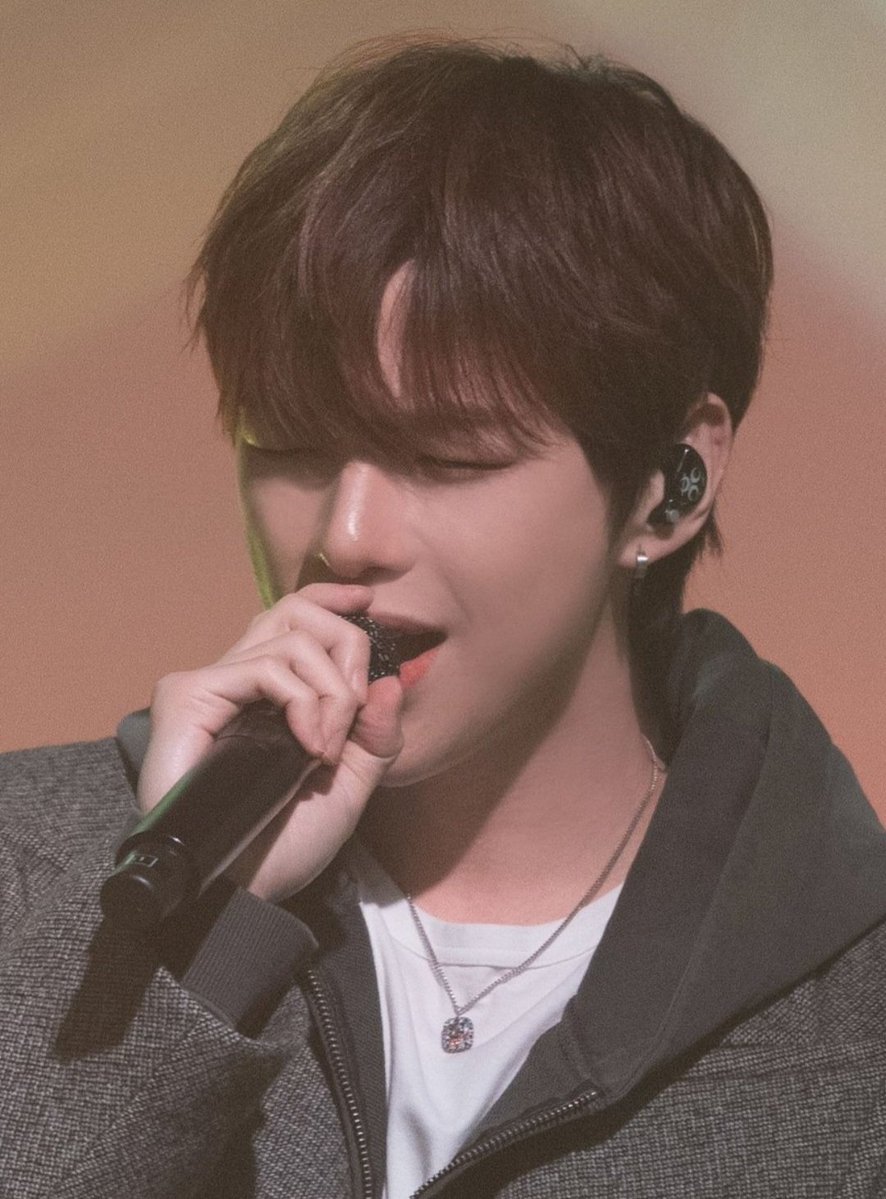 뚜룹따라🫡 tweet media