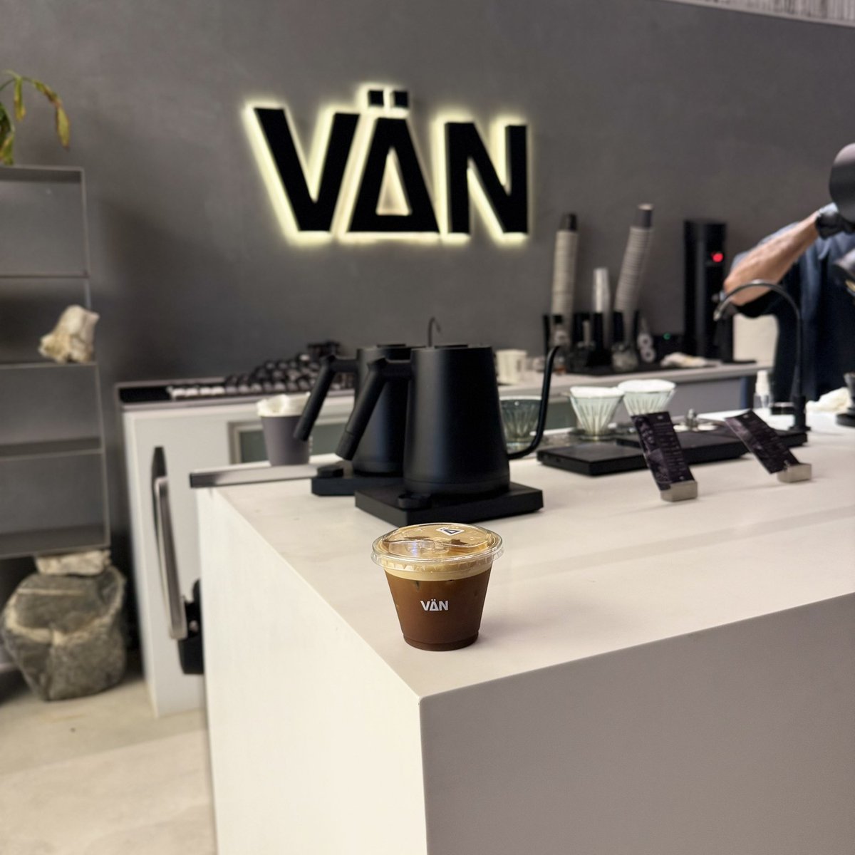 منوتي ليتك معي