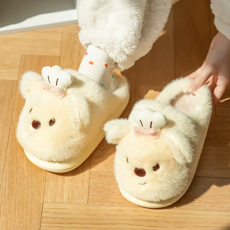 💖 Chef Bear Plush Home Slippers 💖 

Shop now 🛍️ at helloslippers.com/products/chef-…

#HelloSlippers
