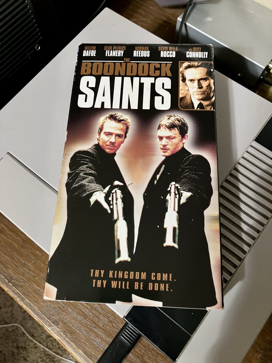 CulturedSwine12's tweet image. #boondocksaints #troyduffy #willemdafoe #seanpatrickflanery #normanreedus #vhs