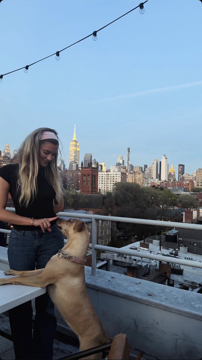 Mia Healey Updates (Fan Account) tweet media