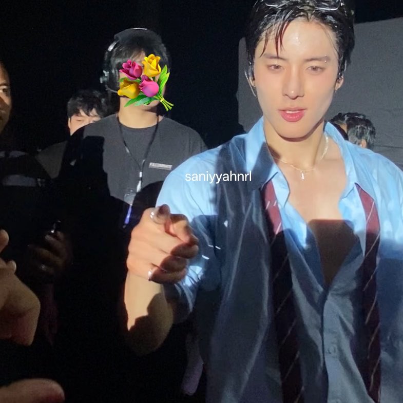 ❀༉‧₊˚. tweet media