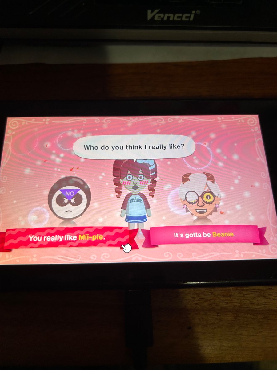 miss honey 200 🍉 tweet media