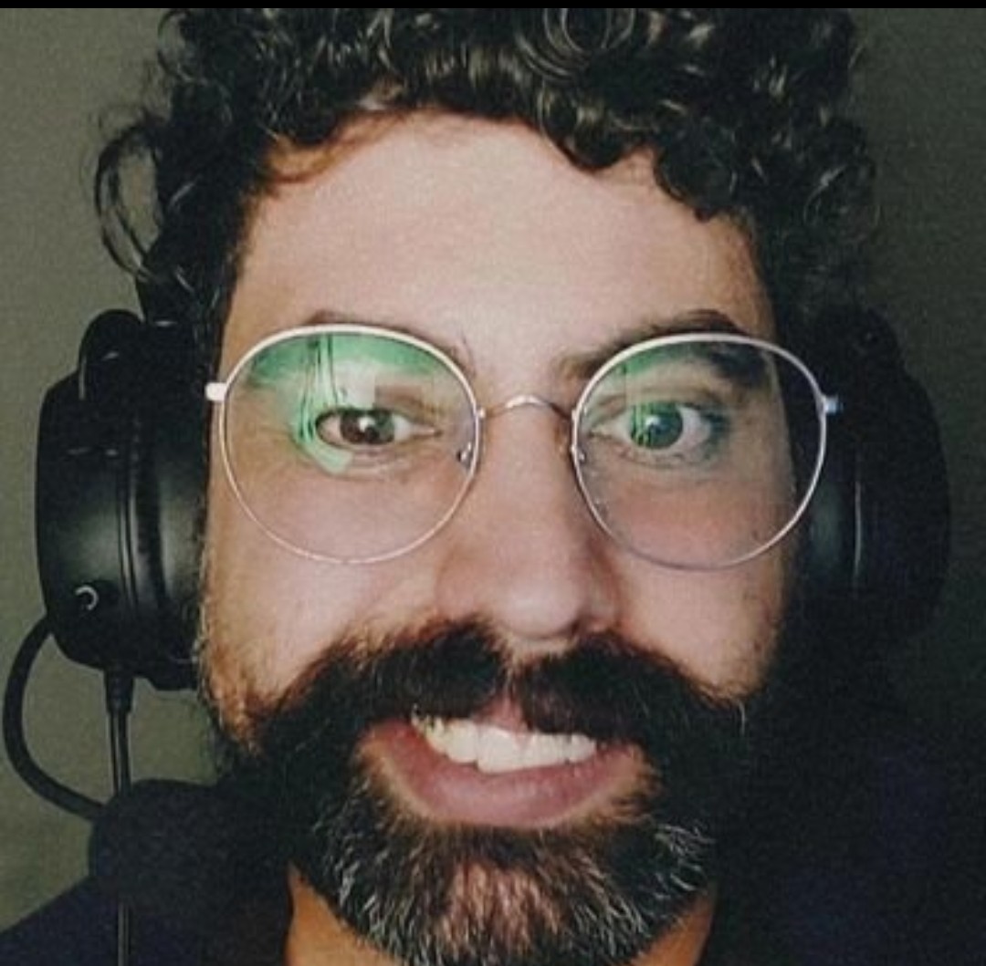 O larpador tweet media