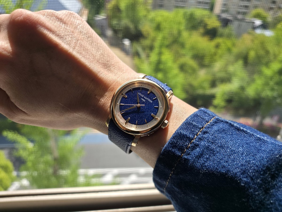 loewe0220's tweet photo. みなさん、
おはようございます🙋♂
陽射しが夏🎐🏄🍉です
ただ、寒いです❄
#LouisVuitton
#escale
#エスカル https://t.co/fHA0SxcnYw