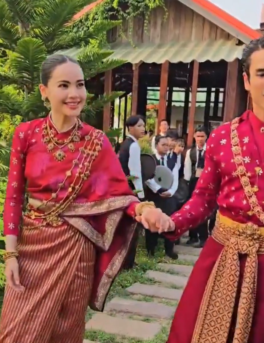 tear ᡣ𐭩ྀིྀི tweet media