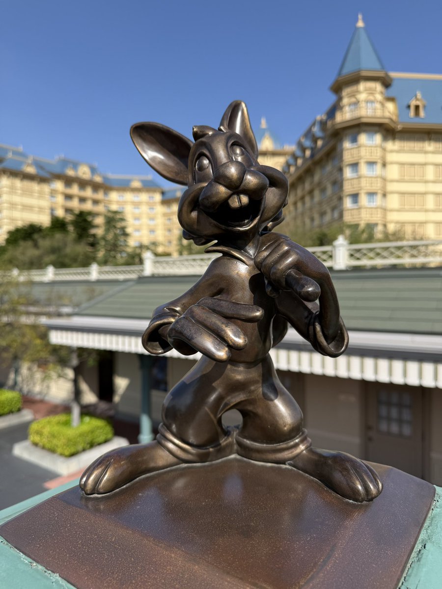 laughingplace's tweet photo. Brer Rabbit still has a lot of representation here at #TokyoDisneyland. https://t.co/4XMr3DNEyz