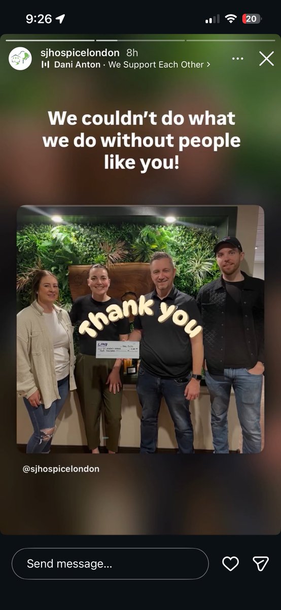 LdnPoliceAssoc's tweet photo. D/C Victoria Reynolds, Sworn Director @BezaireGary and D/C John Newland were happy to be able to provide a donation to @sjhospicelondon on behalf of our very generous members to such a great organization. https://t.co/4zCOUtZ7AA