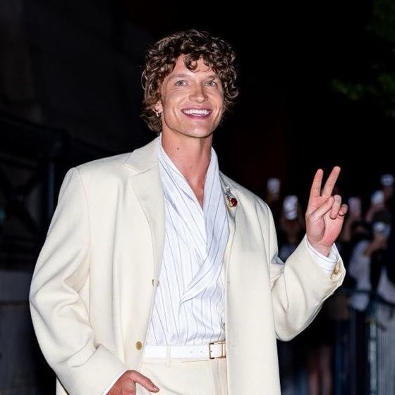 𓇼rach𓇼 tweet media