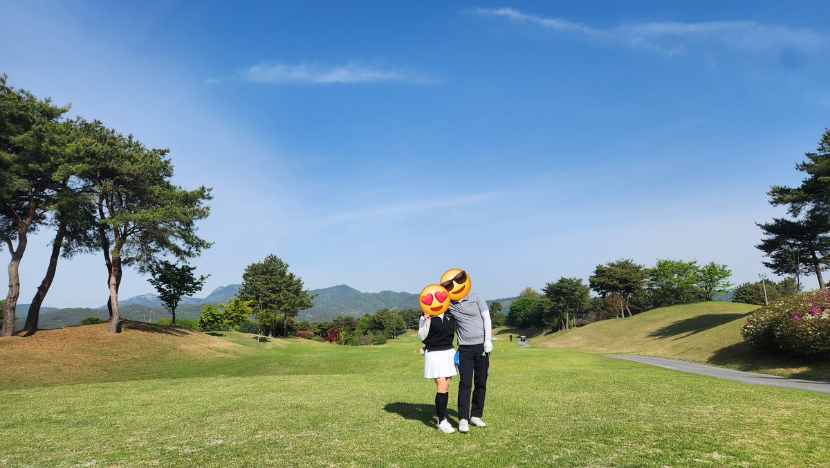 sunflower202311's tweet photo. 생존신고
우리 살아 있어요~~ https://t.co/2CdmHyl0Mx
