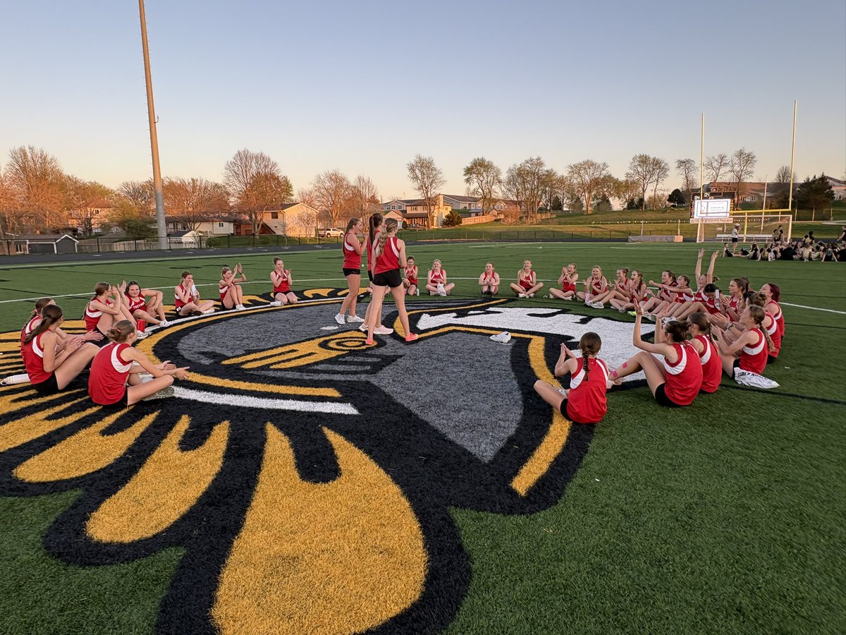 cardinaljhtrack's tweet photo. Just so proud of these girls! A couple more pics from the night. And thanks to Coach Leick for helping our meet move a lot smoother! https://t.co/wJorVozeX3