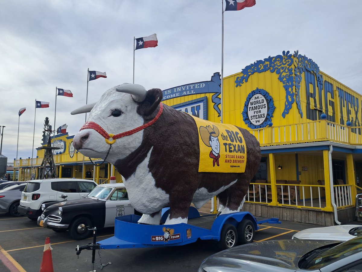 MoonSoon tweet media