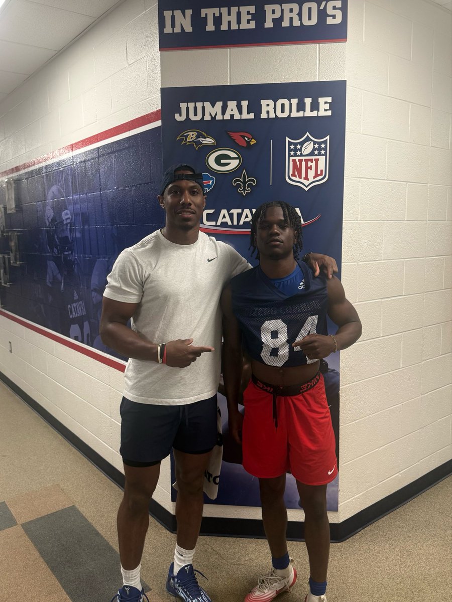 TreFields3's tweet photo. Spring was FAST!⚡️💕
Big Bro drop 💎’s
#AllGas #TREZOOM #InThePros @CatawbaFootball @AdamGajo @Rolle_Island #RollTribe https://t.co/vemnDXI41P