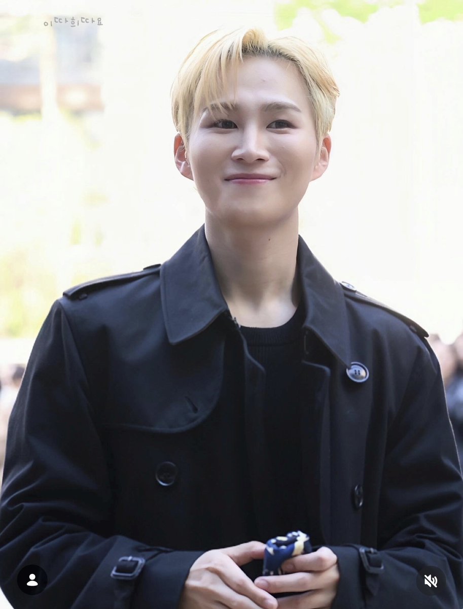 heerangonly's tweet photo. 별보다 예쁜 당신은
김희재 🤗🌸
별보다 빛날수 있게  함께할께요🤗🌸
고맙소 🧡
#김희재 #KBS2_주말드라마OST_별보다예쁜당신

https://t.co/trUcgjNO8z https://t.co/mtv65R3wZT