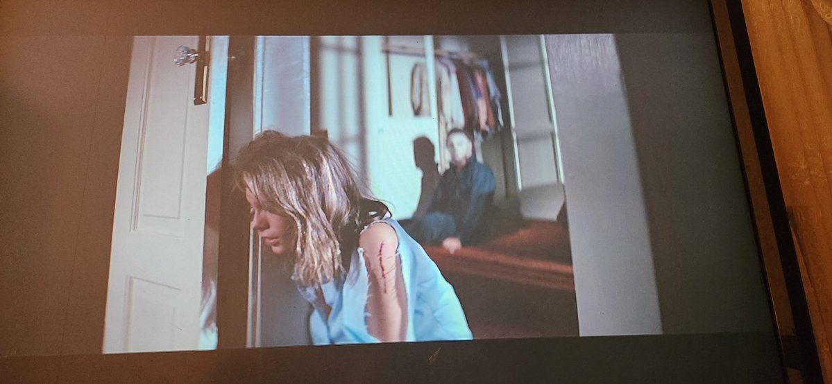 JeffWhitmire1's tweet image. My favorite shot in horror movie history!!
#IndieWatch