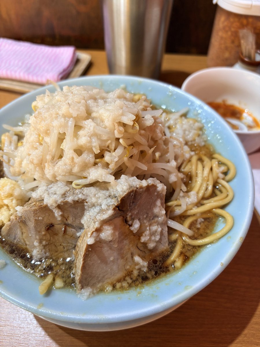 やしお tweet media