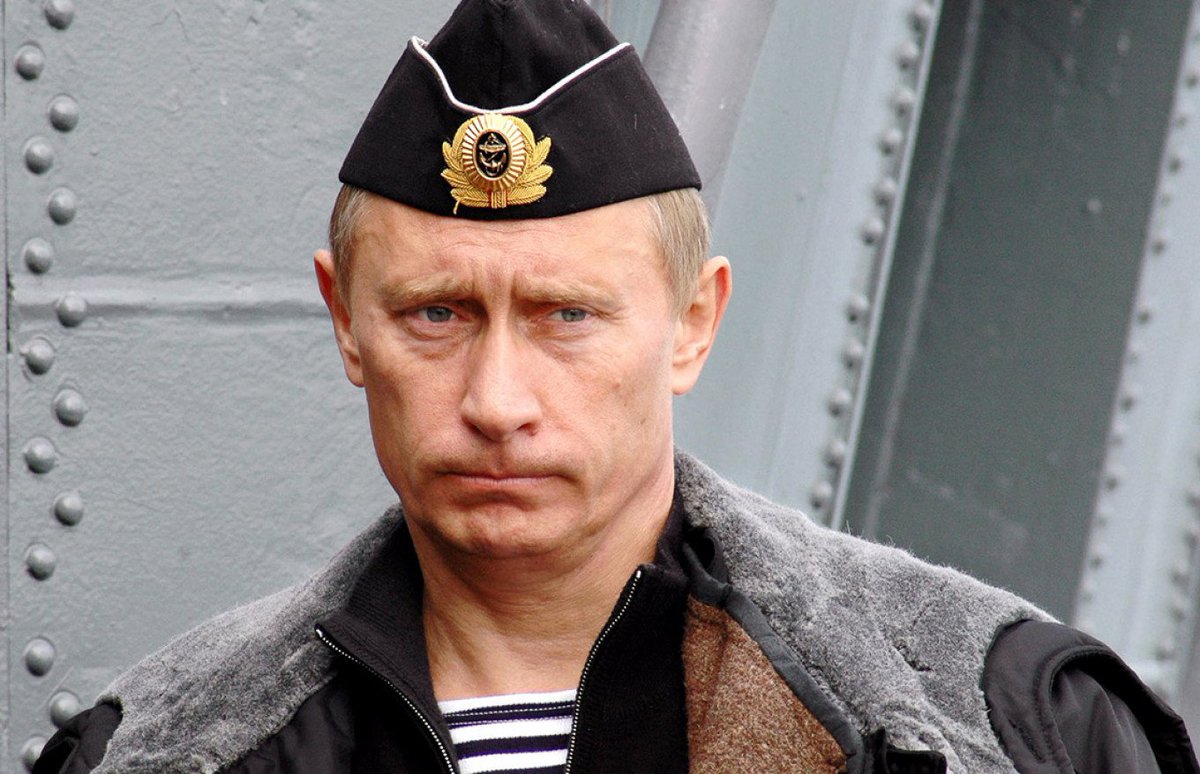 Faxi First tweet media