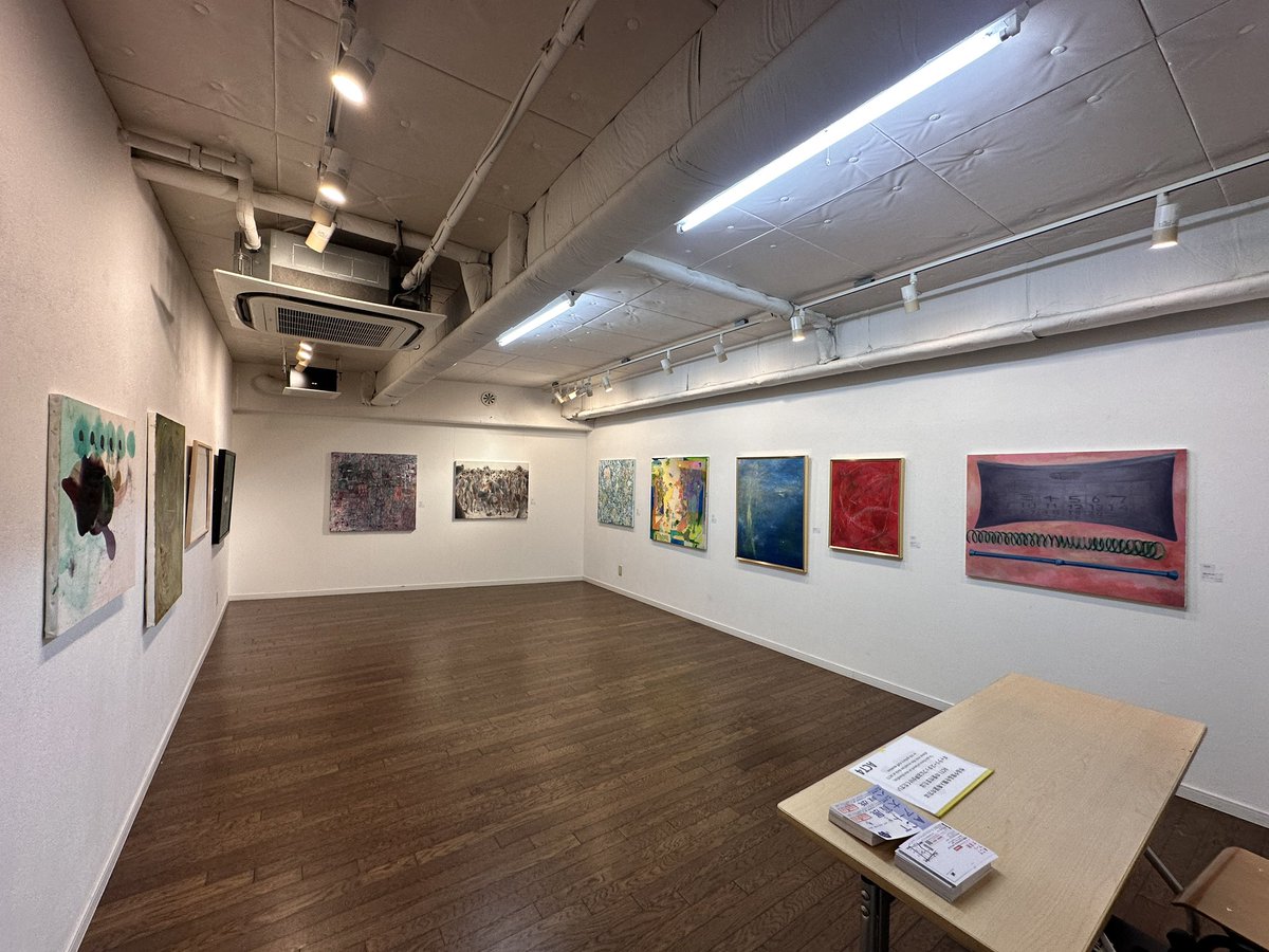 gallerycomplex's tweet photo. 4/17、展覧会は4日目です♪
心地良い陽気にぜひお立ち寄りください☀️☺️

🟨今週開催の展覧会🟨
2026/4/14(火)-4/19(日)11:00-19:00 ※最終日のみ17:00まで、入場無料
ACT4＆ACT5：ACTアート大賞展2026 受賞作品展
https://t.co/bVqwocFgm8 https://t.co/ibfsJ7Q4nK