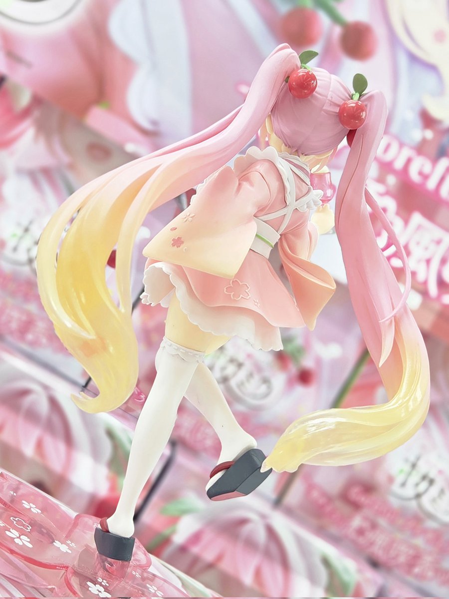 あつ&さま専用（原画）夜更けの桜が咲く頃 ほか　4点おまとめ 桜ミクCorefulフィギュア〜描き下ろし和風喫茶ver.〜 入荷しました