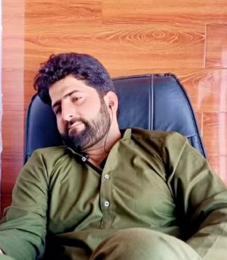 Heart Wrenching
انا للہ وانا الیہ راجعون
اللہ تعالیٰ مرحوم جوان کی مغفرت فرمائے اور جنت الفردوس میں اعلیٰ مقام عطا فرمائے.. لواحقین کو صبر جمیل سے نوازے آمین 😢