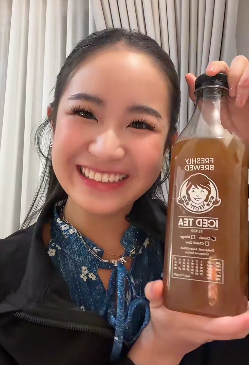 avojie 🪷 tweet media