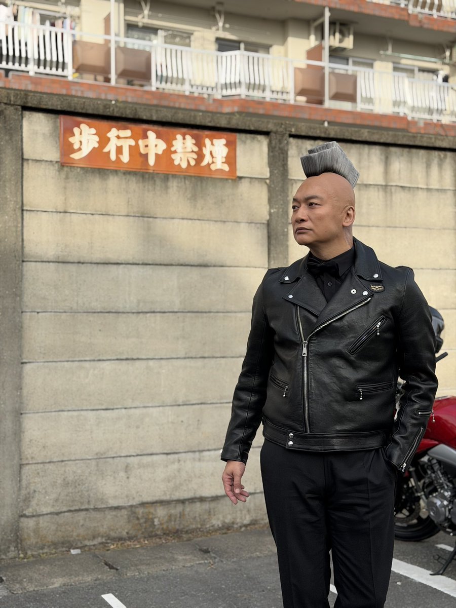 香取 慎吾 tweet media