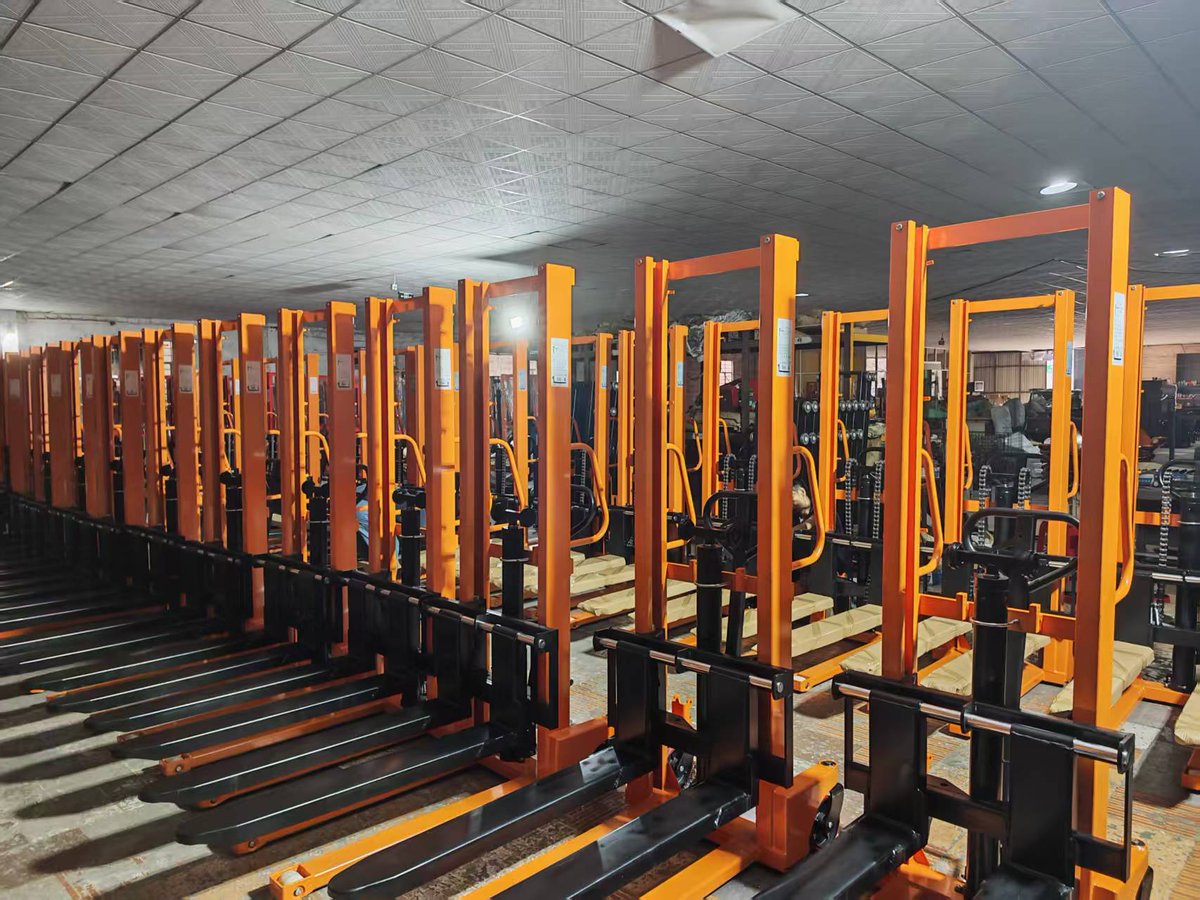 matta_yang's tweet image. The Industry Standard: For a quarter-century, we’ve been the backbone of warehouses worldwide. Experience the NEUNE difference in every lift.

Contact: Mr. Matta Yang
WhatsApp: +86 137 1291 2086
E-mail: neune_matta@neunepusi.com
Web: gdniulilogistics.com
#manualstacker #pallet