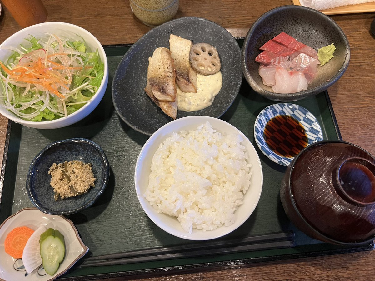 ばればれだよ。 tweet media