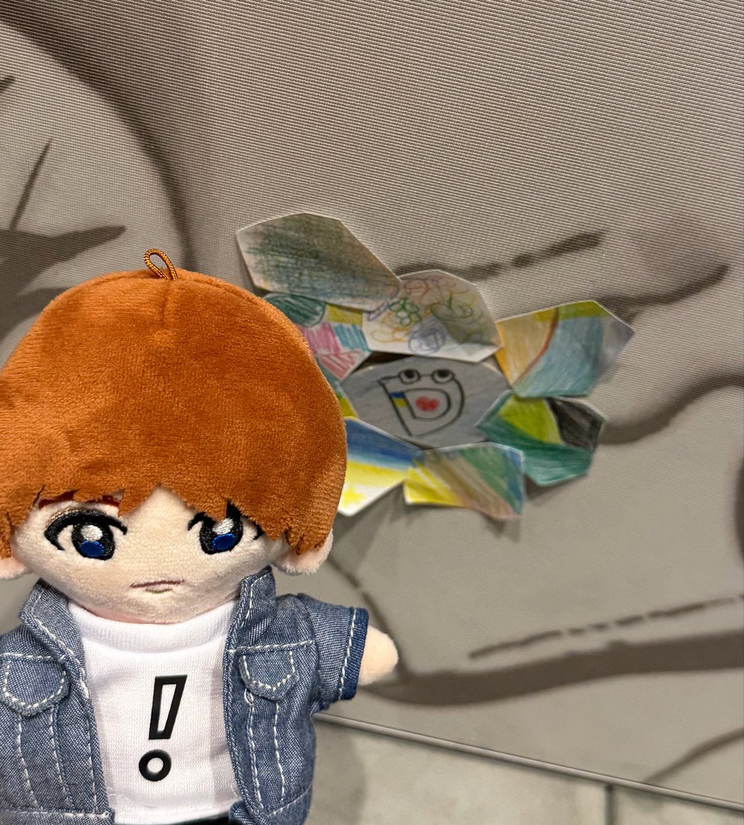 ガウディ展のシール、リセットされてたけど、伊野尾慧様が書いたやつは残されたままだった…！！！